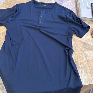 Henley tshirt